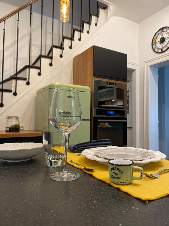 Apartment L Interlude